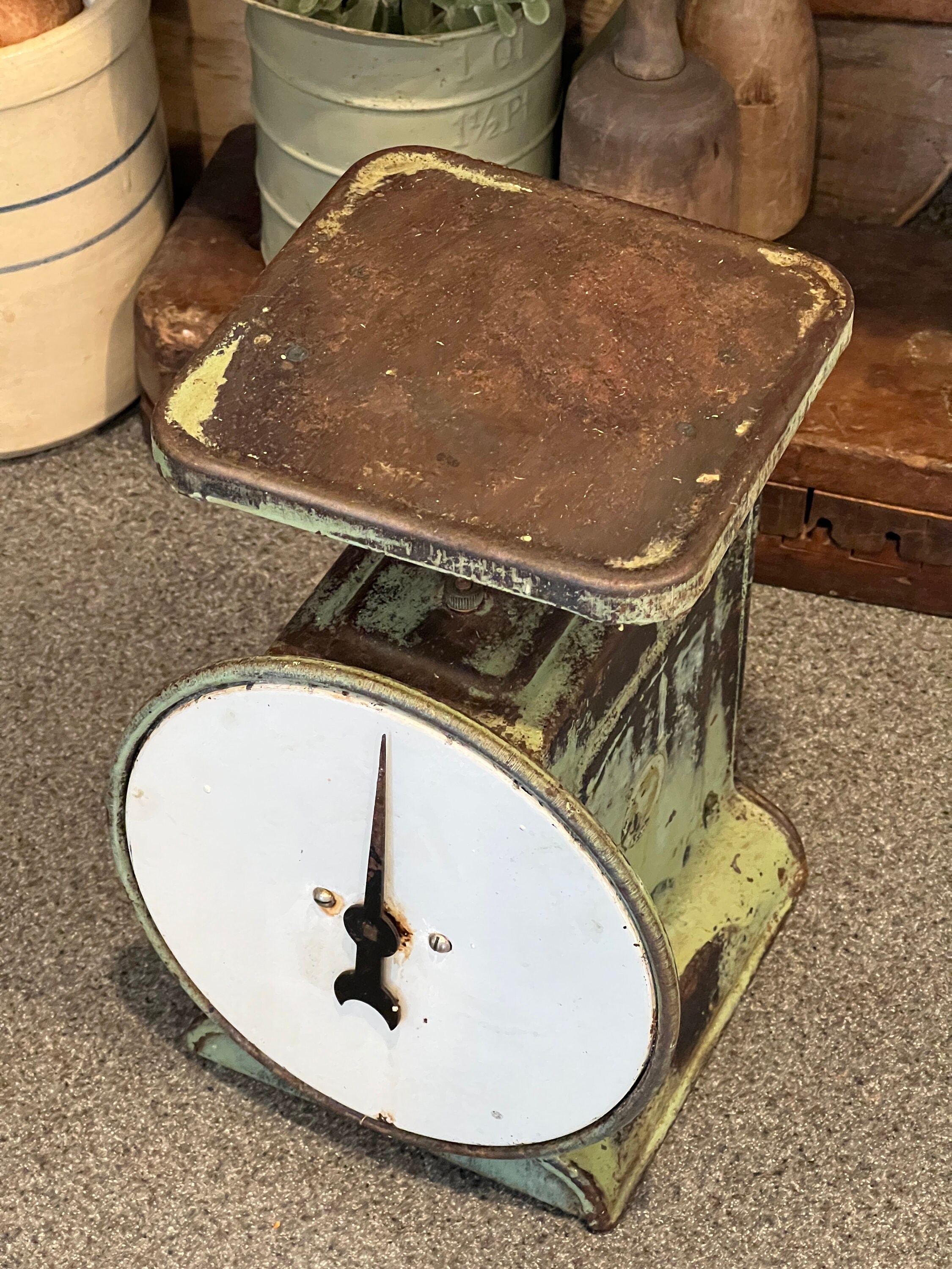 Vintage Rusty Green Farmhouse Scale - Etsy