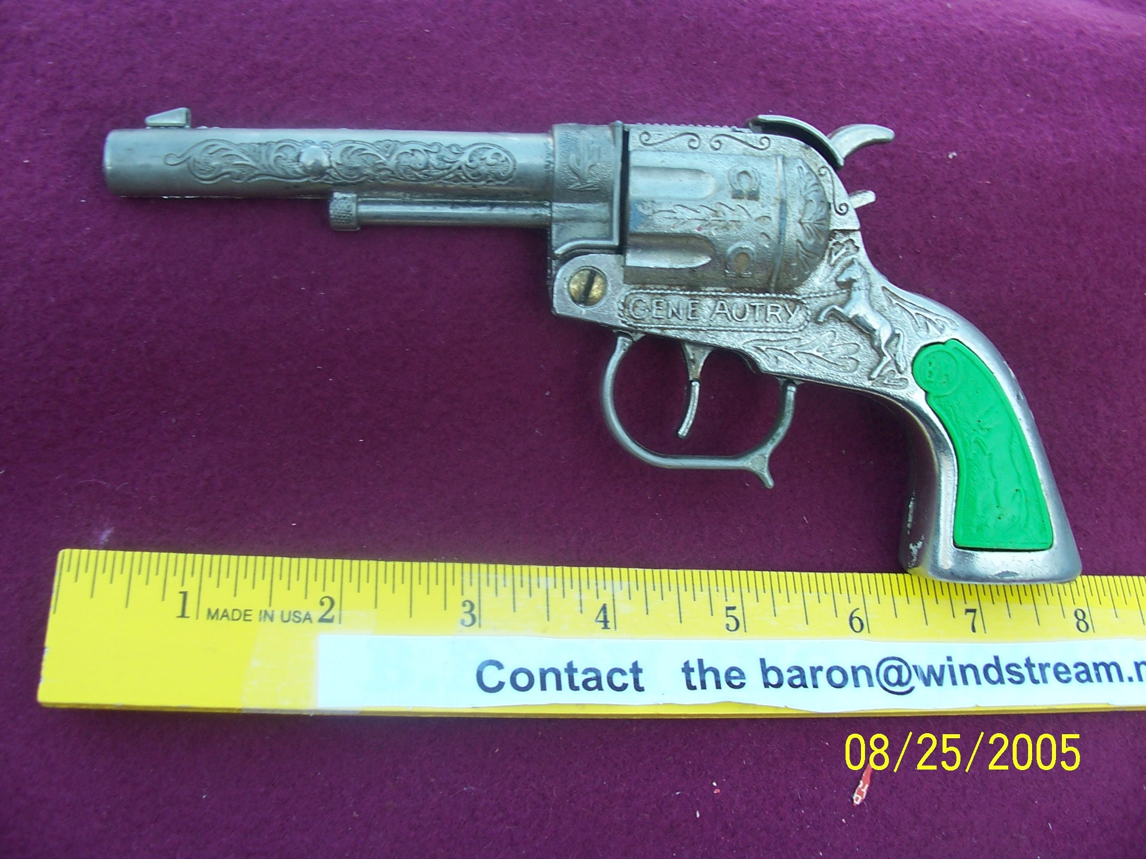 Gene Autry Cap Gun for sale Only 4 left at 70