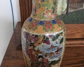 Traditional Japanese 8 quot Vase Satsuma Moriage Style Antique Beautifully Painted 24kt gold painted overlay