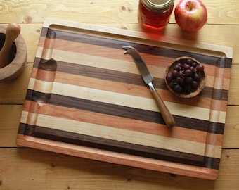 Striped Hardwood Cutting Board with Well and Groove, Hardwood Carving Board, Juice Catching Groove