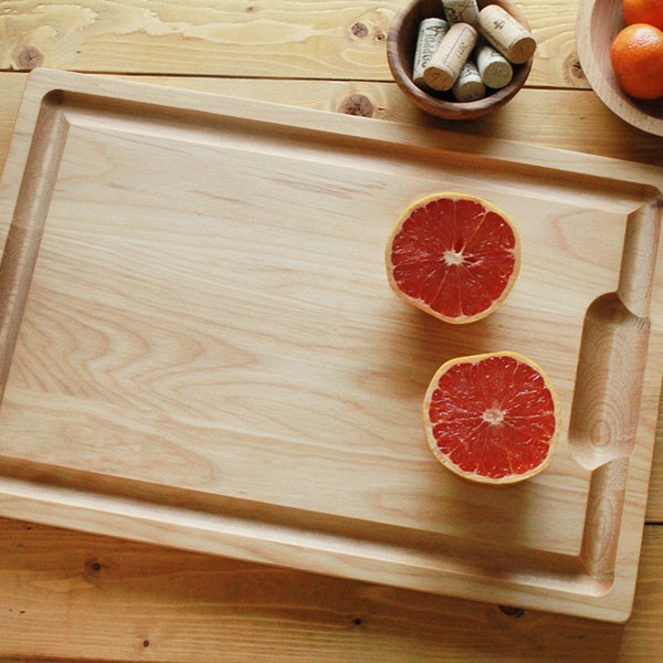 Hardwood Cutting Board with Well and Groove, Two Sizes, Hardwood Carving Board, Juice Catching Groove, Large Classic Carving Board