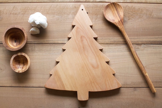 Pine Tree Shape Cutting Board, Christmas Tree Cutting Board Gift Set,  Holiday Serving Board, Evergreen Tree Board 