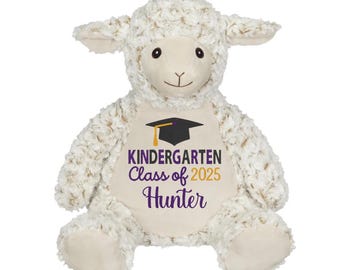 Peluche personalizado de graduación: un recuerdo para el jardín de infancia.
