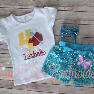 Wizard of Oz Birthday Outfit ~ Red Slippers Sequin Shorts Outfit ~ Includes Top, Sequin Shorts and Hair Bow ~ Customize in any colors!