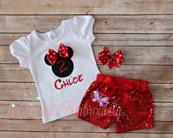 Minnie Mouse Birthday Outfit ~ Minnie Sequin Shorts Outfit ~ Top, Sequin Shorts and Hair Bow ~ Customize in any colors!