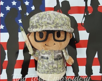 Peluche militar personalizado de pequeño soldado con gafas