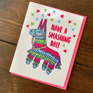 Carte d’anniversaire Pinata - J’espère à la main que votre anniversaire est une carte Pinata mignonne A2 à succès, carte d’anniversaire mexicaine