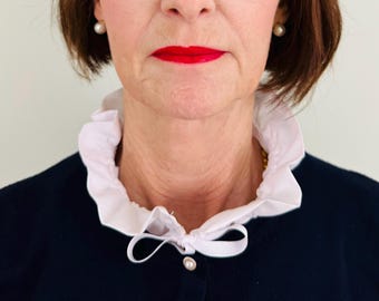 WHITE RUFFLE COLLAR, Solid White Fabric, Adjustable, Poly Cotton, versatile, White Ribbon Bow