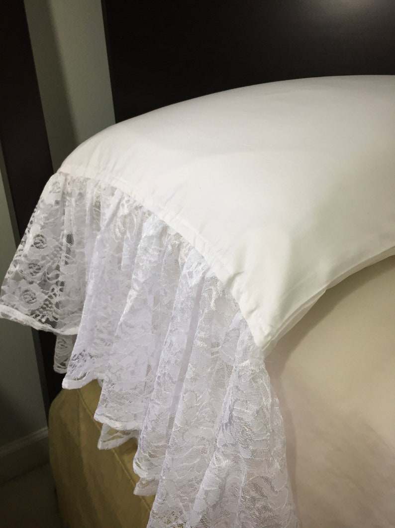 RUFFLE LACE Pillowcases (2) White 9quot; Organza Lace 100% Cott RUFFLE LACE Pillowcases (2) White 9quot; Organza Lace 100% Cott