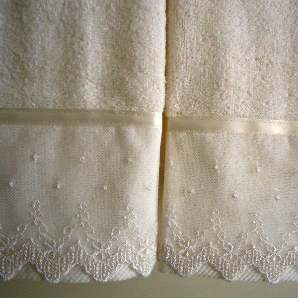 LACE FINGERTIP GUEST Towels (2) Ivory Cotton Velour New custom-embellished