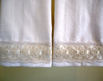 ORGANZA LACE Fingertip Towels (2) White Velour 100% Cotton White Lace over Cream Satin Ribbon New Custom-embellished