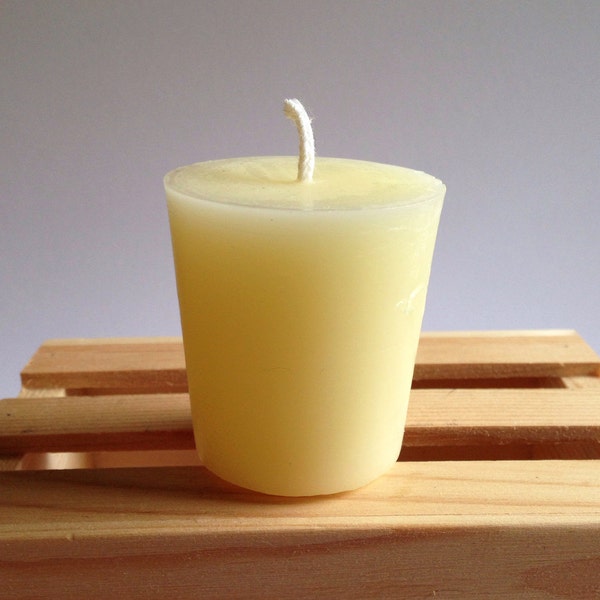 Beeswax Votive, Beeswax Candle, Natural Ivory Beeswax, Standard Size Votives, Small Candles, Short Candles, Regular Votive, Beeswax Votives