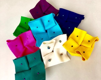 Filtväskor i origami-stil med Mojo-motiv