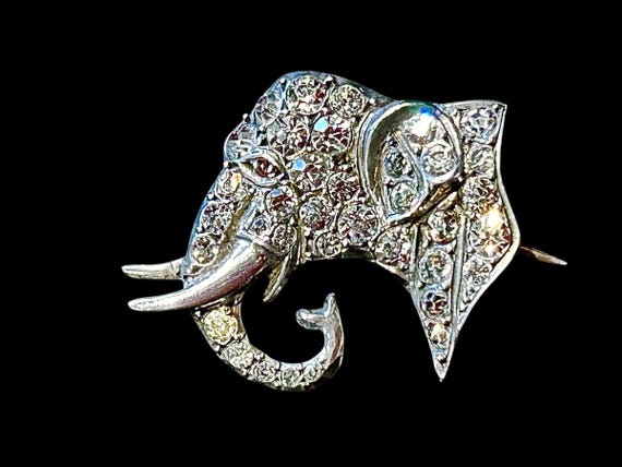 C19th silver paste elephant brooch, garnet eye. - image 1