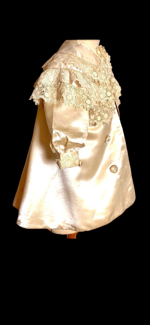 c1900 antique child’s coat, silk and lace. - image 3