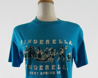 Vintage 1992 &quot;Cinderella&quot; Blue T Shirt Women&#39;s