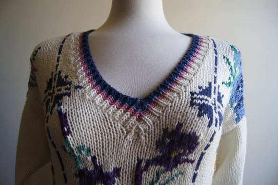 Vintage Floral Sweater Hand Knit by J. Christophe… - image 2