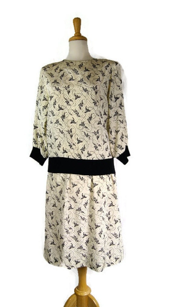 Vintage Leslie Fay Petites Blouse And Skirt Set 1… - image 1
