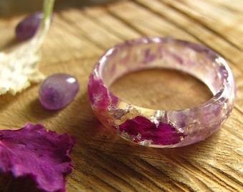 Floral and Amethyst Resin Ring with Silver Flakes, Purple Gemstone Women Ring, Pressed Flower Gifts for Her