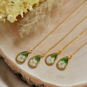 Pendientes de espino en forma de flor · Joyería de flores de nacimiento de mayo · Plata de ley chapada en oro de 14 quilates