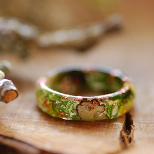 Magic Forest Ring with Moss and Lichen, Outdoor Resin Ring with copper flakes, Elf Ring, Moss Mountain Ring, Fairy Jewelry