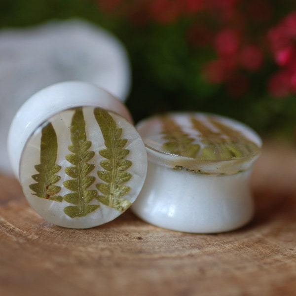 Real Plant Fern Ear Plugs, Nature Resin Gauges, Magic Forest Plugs, Botanical Ear Gauges, Fairy Elf Gauges