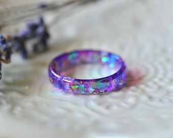 Purple Iridescent Resin Ring, Rainbow Shimmer Jewelry, Aurora Borealis Style