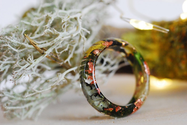 Magic Forest Ring with Moss and Lichen, Outdoor Resin Ring with copper flakes, Elf Ring, Moss Mountain Ring, Fairy Jewelry image 4