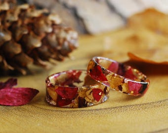 Autumn Oak Leaf Ring with Copper Flakes, Unique Fall Forest Jewelry, Nature Inspired Bands