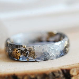 Schwarzer und weißer Harzring, dunkler Verlobungsring, alternativer Ring für Männer, Versprechensringe für Paare, handgefertigter Schmuck