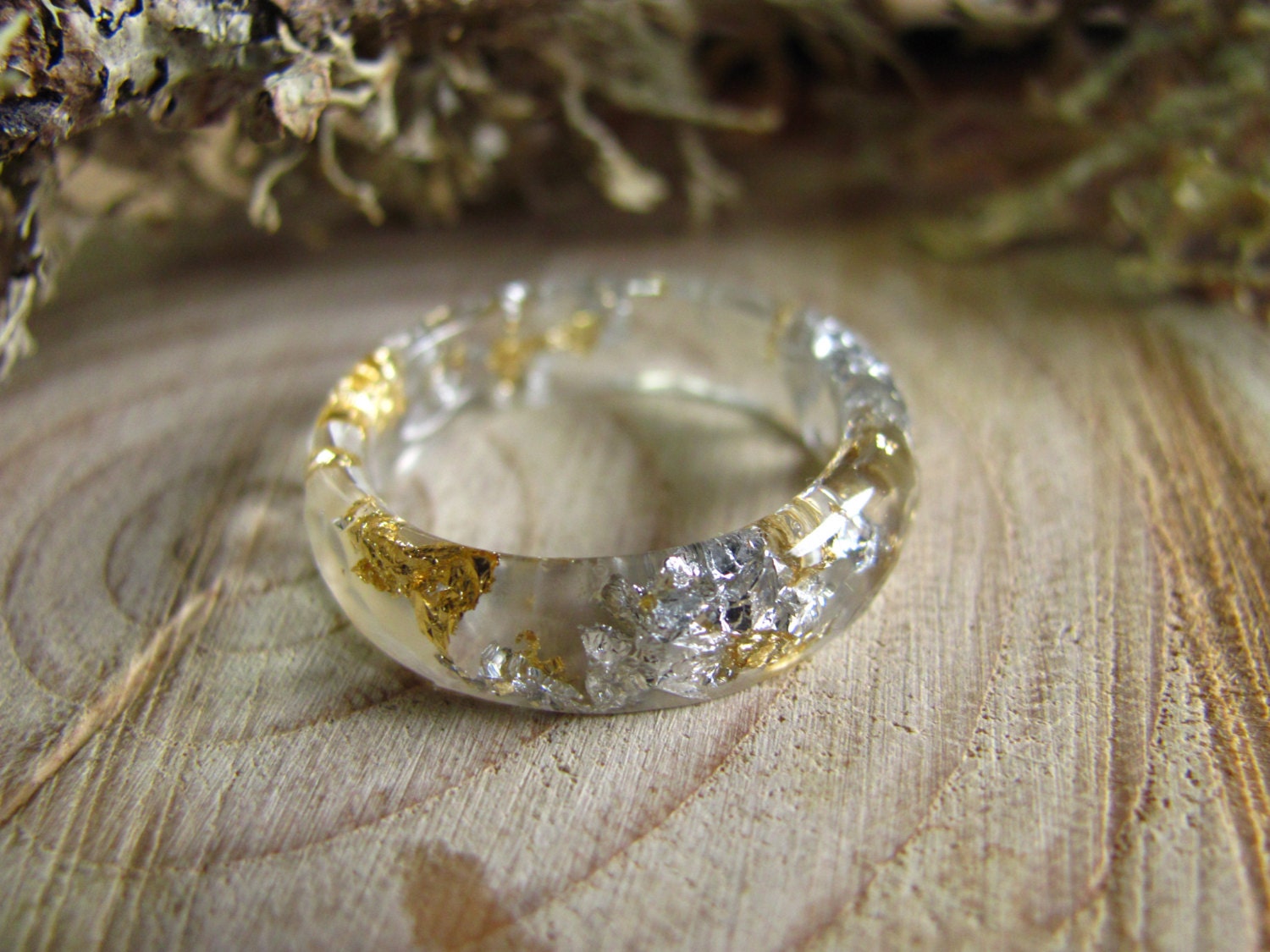 Clear Resin Ring, Stacking Gold Ring, Silver Flakes Ring, Resin Jewelry, Transparent Ring, Faceted Ring, Wedding Ring, Women Rings