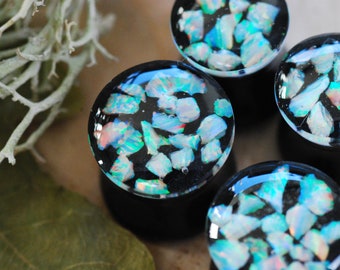 White Opal Ear Plugs, Northern light Resin Ear Gauges, Lab Opal Plugs, Custom sizes, Black and white gauges, Glowing plugs