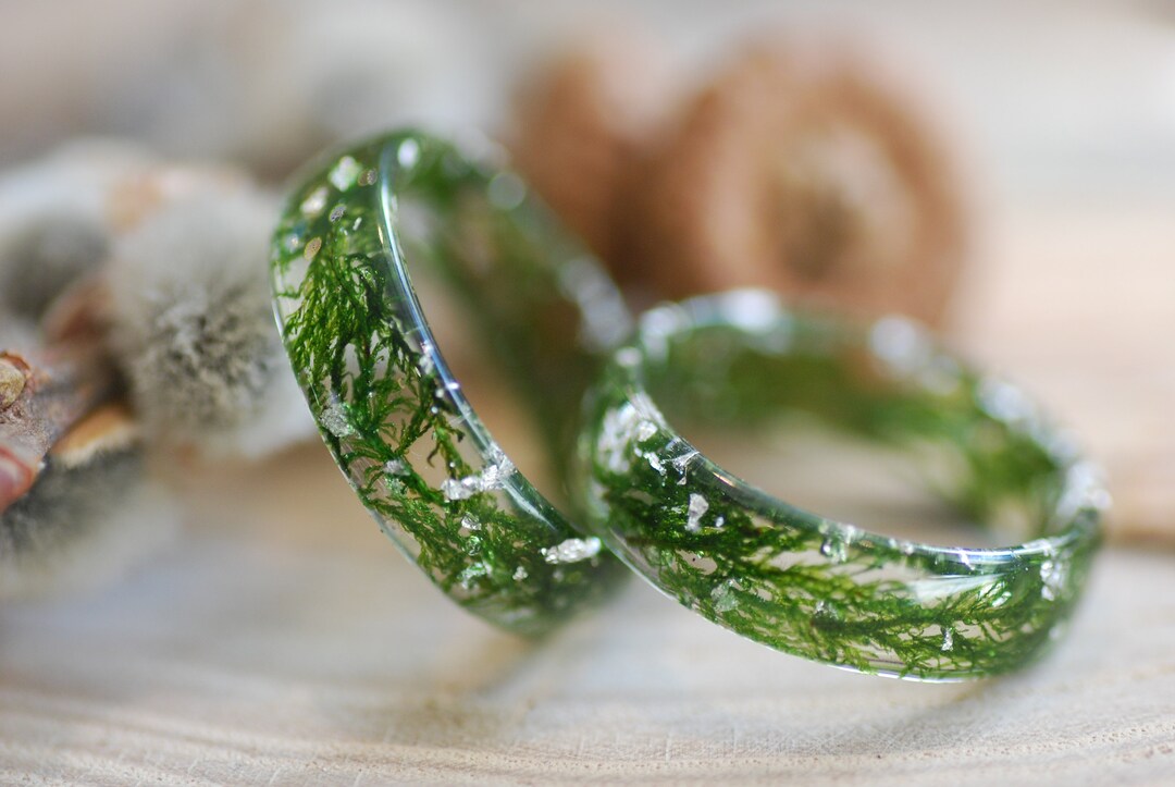 Silver Moss Ring, Nature Ring, Real Moss Ring, Green Resin Ring, Terrarium Ring, Fairy Ring