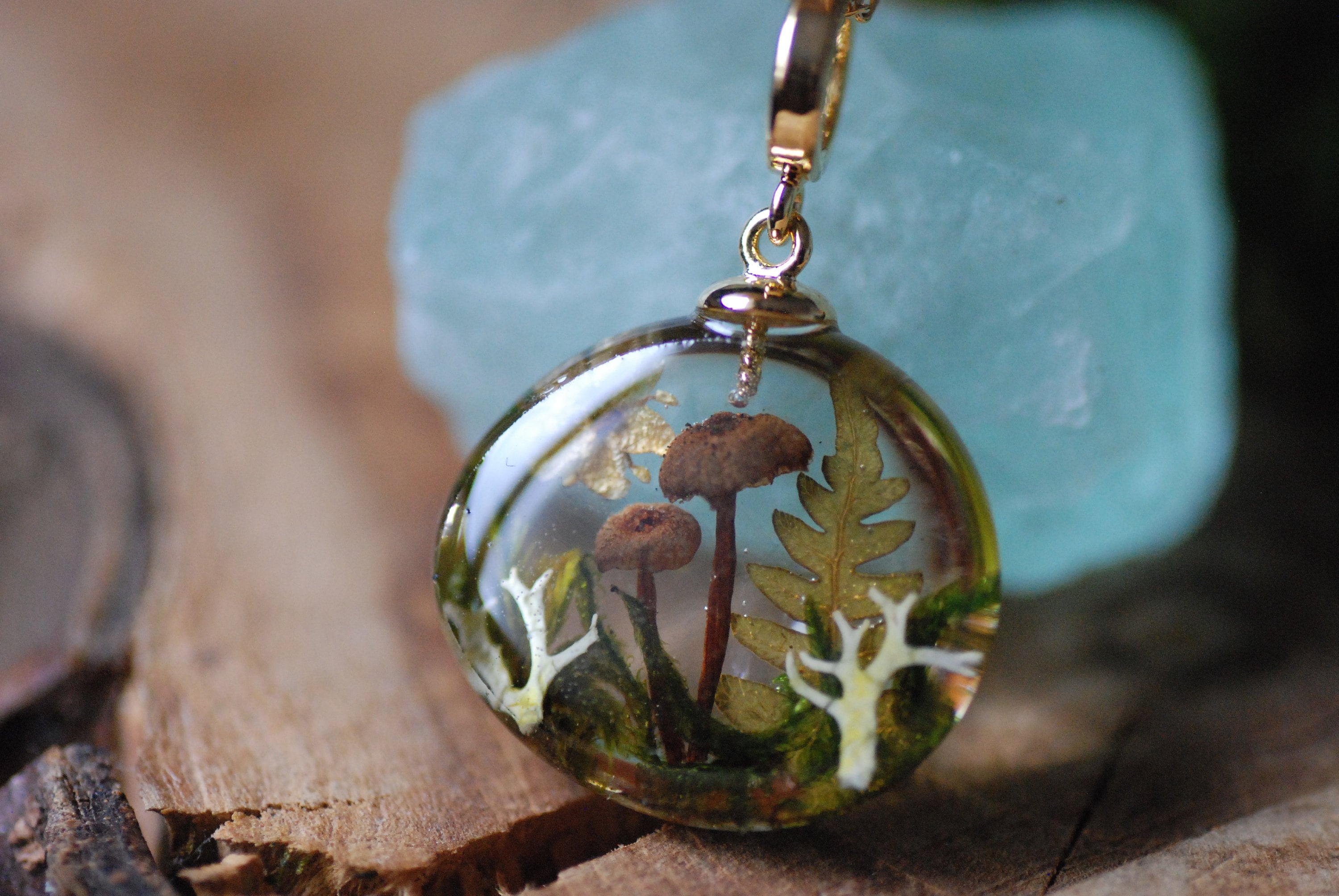 Magical Eco-Resin Jewelry Encapsulates Ireland's Wildflowers & Fungi