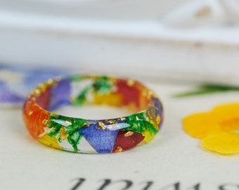 Colorful Resin Ring, Multicolored Flower Ring, Vibrant Ring, Pressed Flower Jewelry, Pressed Flower Ring, Summer Gift for Women