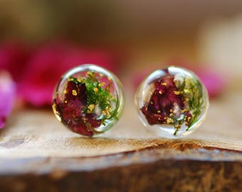 Red Rose Earrings, Green Moss Earrings, Pressed Flowers Stud Earrings, Nature Lover Gift, Botanical Resin Earrings, Mothers Day Gift