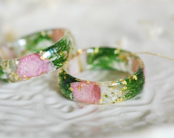 August Birth Flower Resin Ring with Pink Gladiolus Petals, Green Moss, 24K Gold Flakes