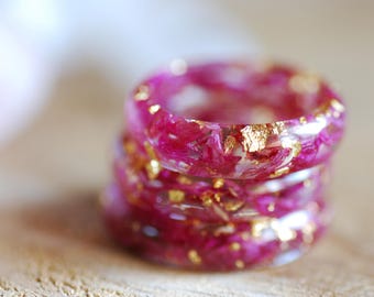 Vibrant Pink Flower Ring with Gold Flakes, Floral Resin Ring, Girly Rings, Romantic Rings for Her, Anniversary Gift for Woman