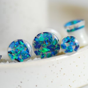 Blue Opal Ear Plugs, Stone Resin Ear Gauges, Iridescent Gemstones Plugs, Double Flared Stretchers, Electric Blue Opal Jewelry