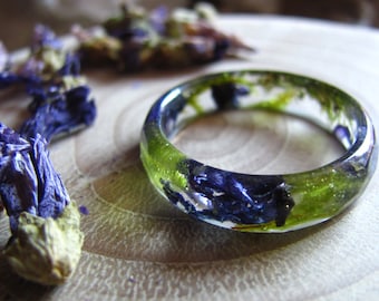 Nature Wedding Ring, Purple Flower Resin Ring, Rings for Couple, Floral Gifts, Pressed Flower Jewelry, Hiking Gift for Women