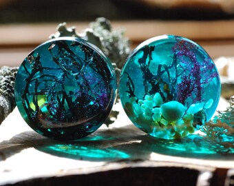 Ocean Resin Plugs, Sea Gauges, Beach Plugs, Blue Nautical Gauges, Summer Gauges, Unique Blue Piercing, Body Jewelry, SeaWeed Plugs