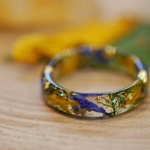 Bague florale en résine avec tournesols, bague fleur pressée bleue, bagues fleurs sauvages, bijoux botaniques, bijoux vraies fleurs, cadeau fête des mères image 6