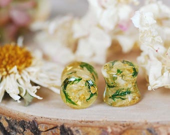 Jasmine Flower Resin Gauges with Green Moss & 24k Gold Flakes