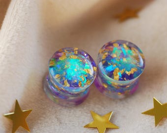 Iridescent Purple Ear Plugs: Holographic Resin Gauges