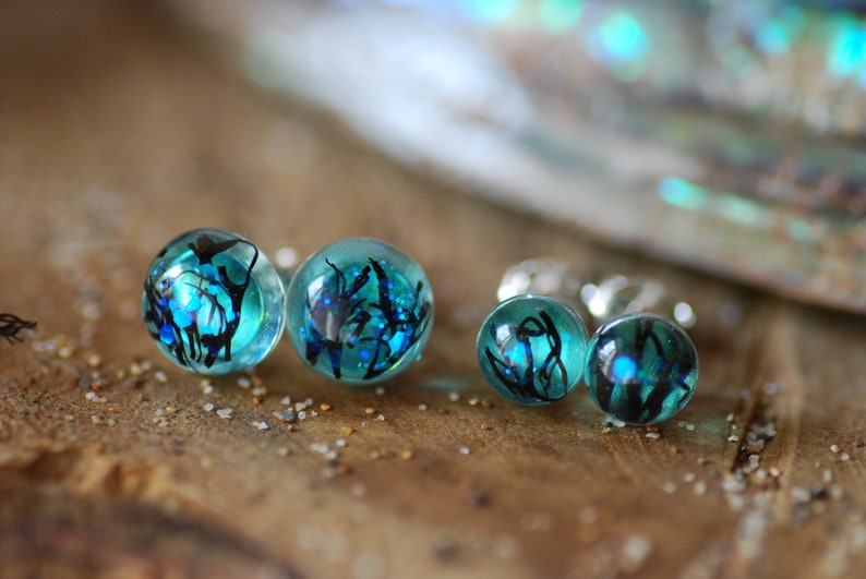 Real Seaweed Stud Earrings, Ocean Resin Earrings, Unique Blue Sea Earrings, Gift for Ocean Lovers, Mermaid Jewelry image 2