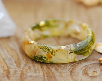 Jasmine Pressed Flower Ring with Gold Flakes, Cottagecore Floral Ring, Enchanting Wedding Band, Resin Ring Gift for Women