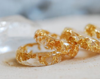 Klarer Goldharzring, Goldflocken Facettenring, Stapelring, transparenter Ring, Minimal Goldring, klarer Harz Schmuck, Geschenk für Frauen