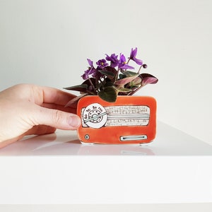 Small orange Vintage Radio planter. Perfect cactus or succulent planter. Unique dark orange ceramic planter image 2