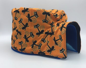 Halloween Cats Igloo Cover, Cotton/Fleece, for Small Animals, Hedgehogs, Guinea Pigs, Chinchillas