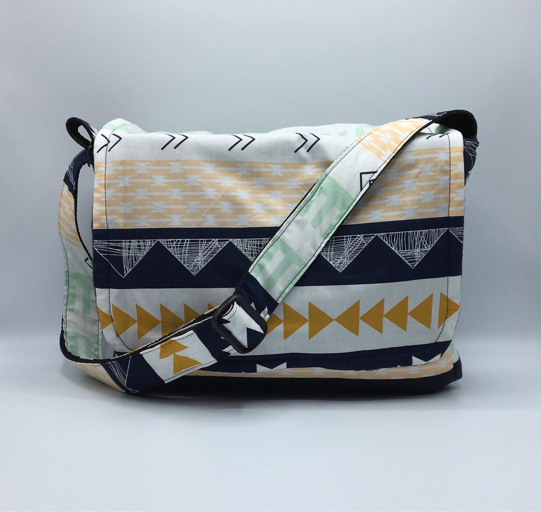 Peekaboo Messenger Bag, Waterproof, Aztec Stripes, for Hedgehogs, Sugar ...